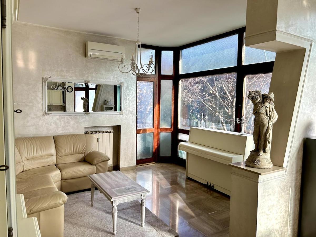 Apartment Da Elisa E Davide House